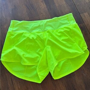 Highlighter Yellow Lulu Women's Shorts (4 inch)